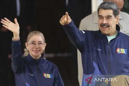 Arsip foto - Presiden Venezuela Nicolas Maduro dan istri, Cilia Flores. ANTARA/Anadolu/py.